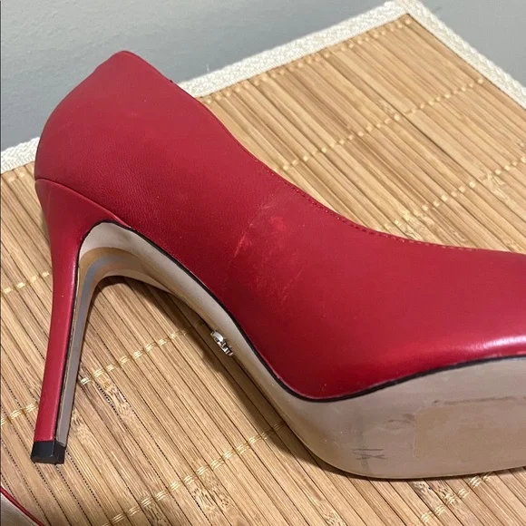Sam Edelman Bold Red Heels size 6.5 - Picture 8 of 15